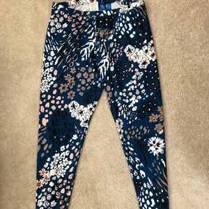 Patterned Adidas Leggings size MEDIUM